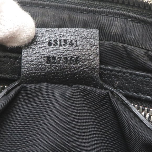 Gucci Off the Grid Men's Waist Bag 631341 in Black Nylon - Picture 8 of 10